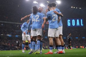 Manchester City se impune cu 3-0 în fața lui Fulham în 15 minute decisive