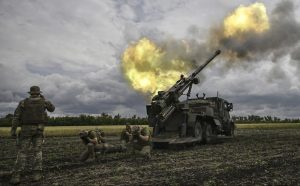 Incendiu la bază militară rusească după atac cu rachete
