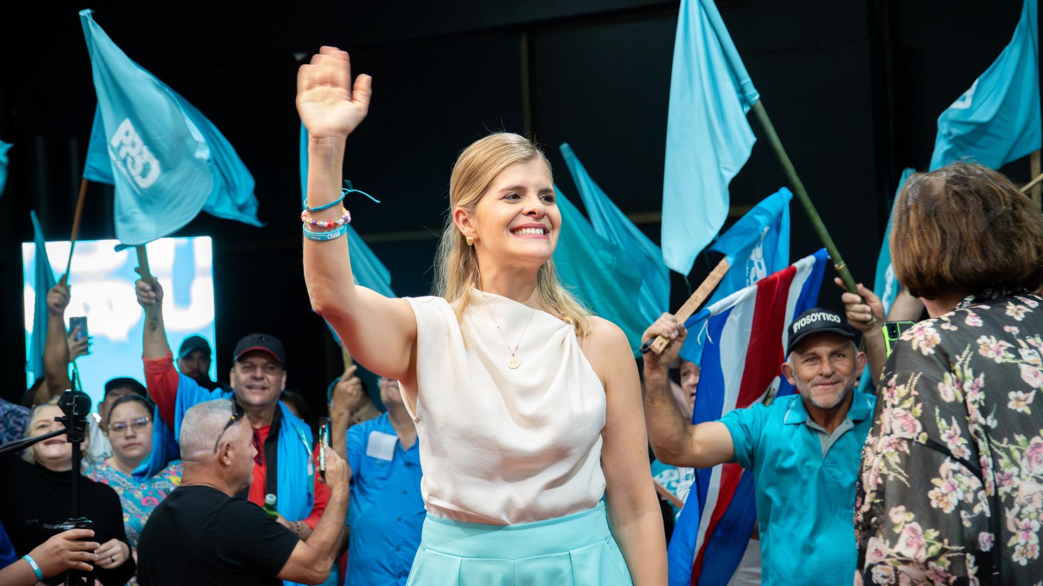 Laura Fernández, câștigătoarea alegerilor prezidențiale din Costa Rica, promite să continue un angajament de reformă și stabilitate într-o perioadă de incertitudini politice și sociale