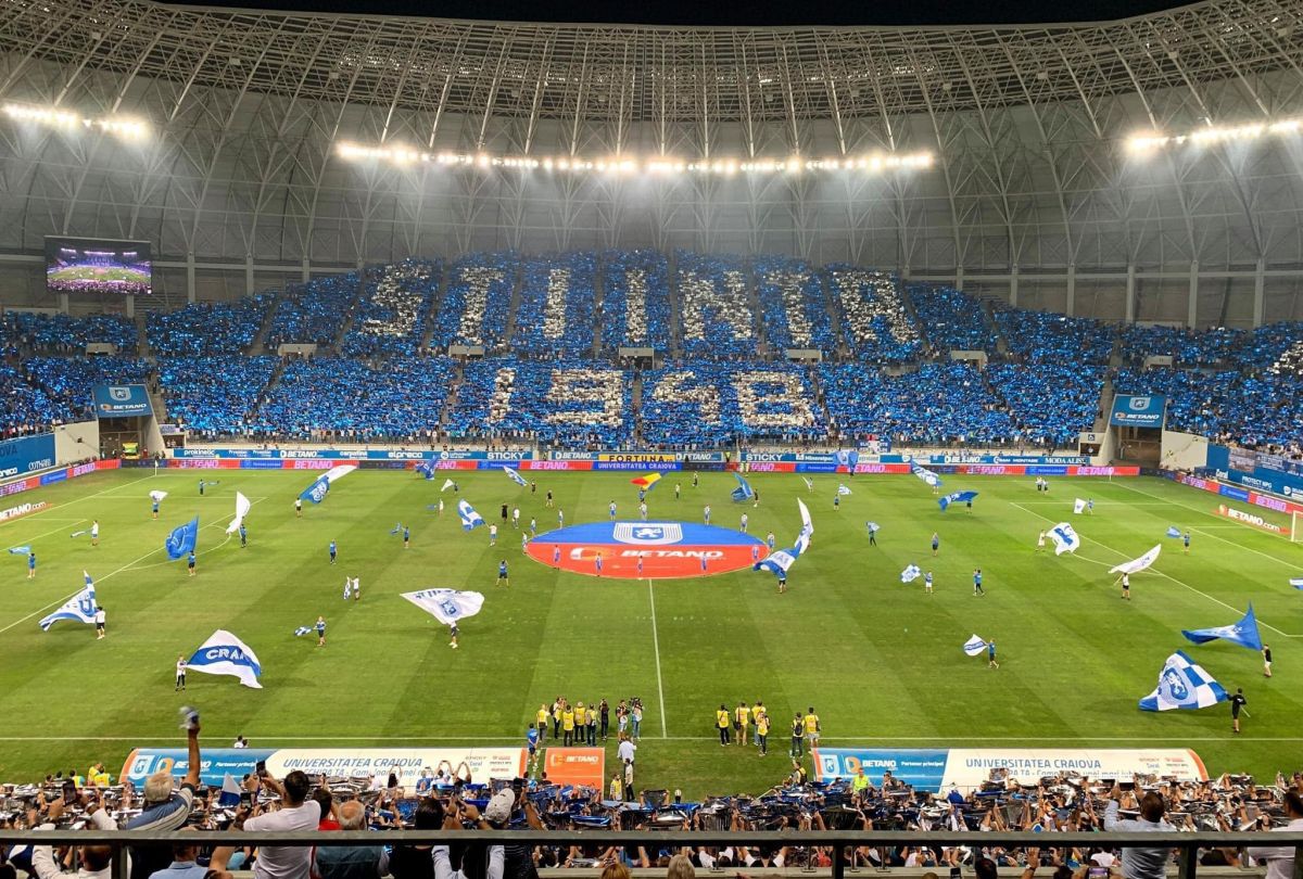 Suporteri împing Universitatea Craiova în fața unui duel decisiv cu FCSB Universitatea Craiova se pregătește pentru o confruntare electrizantă în această seară, când va întâlni pe FCSB, în cea de-a 27-a etapă a Superligii
