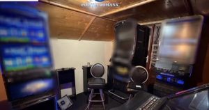 Bărbat din Mehedinți, cercetat penal pentru sala de jocuri de noroc acasă