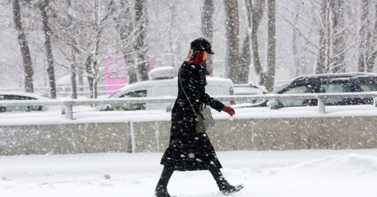 Bucureștiul se pregătește de ger și zăpadă: 9 cm în următoarele zile!