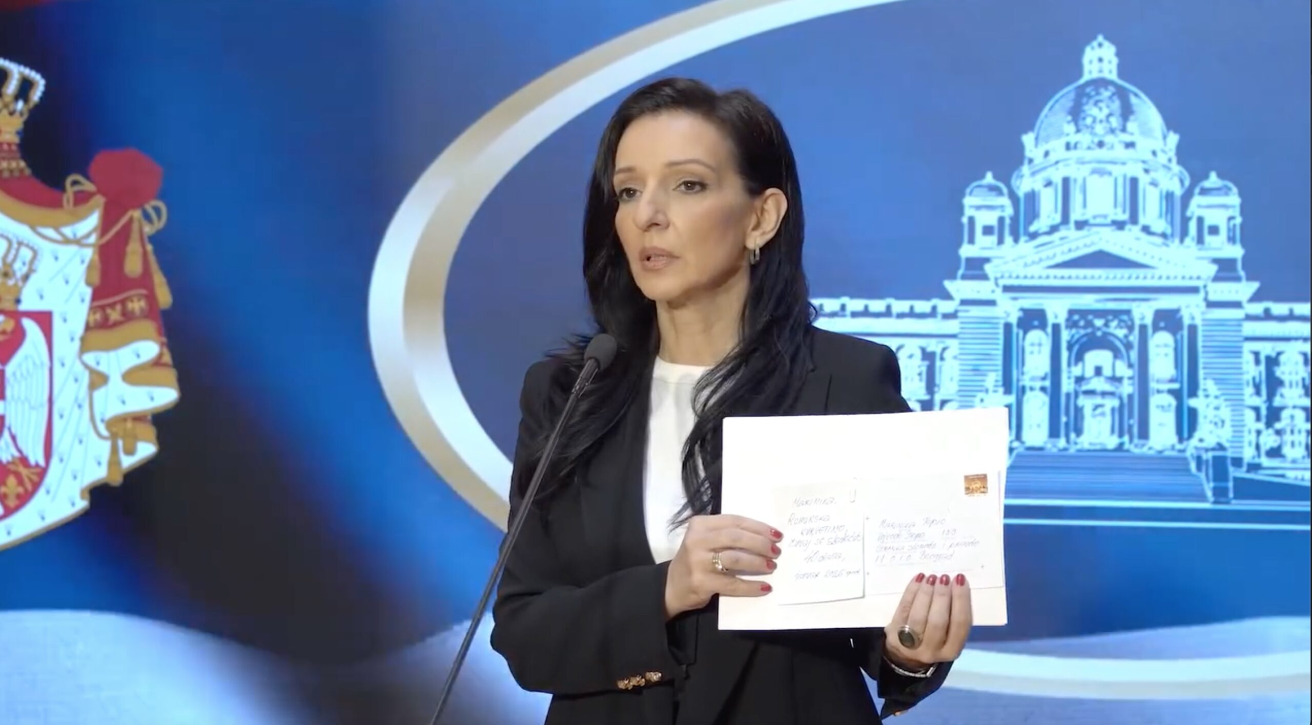 Deputata sârbă de origine română, Marinika Tepic, primește amenințări cu moartea în plină manieră de tensiuni politice