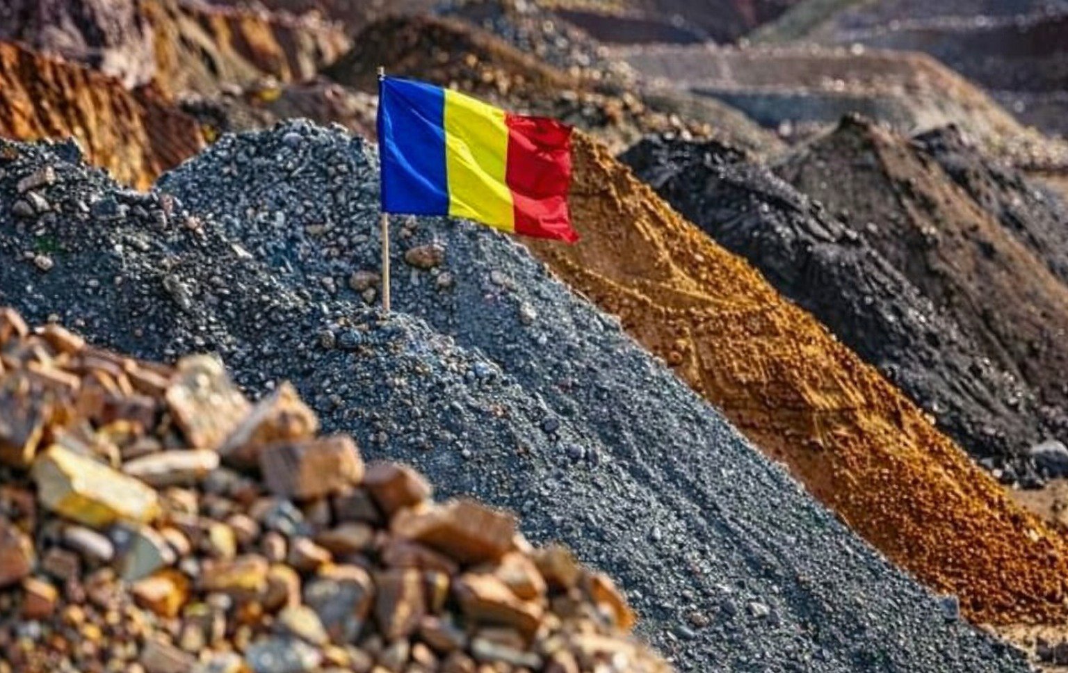 România devine punct strategic pentru industria aerospațială a SUA, inclusiv SpaceX; exploatări de pământuri rare din Groenlanda, rafinate la Feldioara