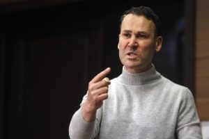 Negoiță, avertizat despre riscul drumurilor ilegale peste magistrale de gaz: „Se întâmplă o nenorocire ca la Rahova”