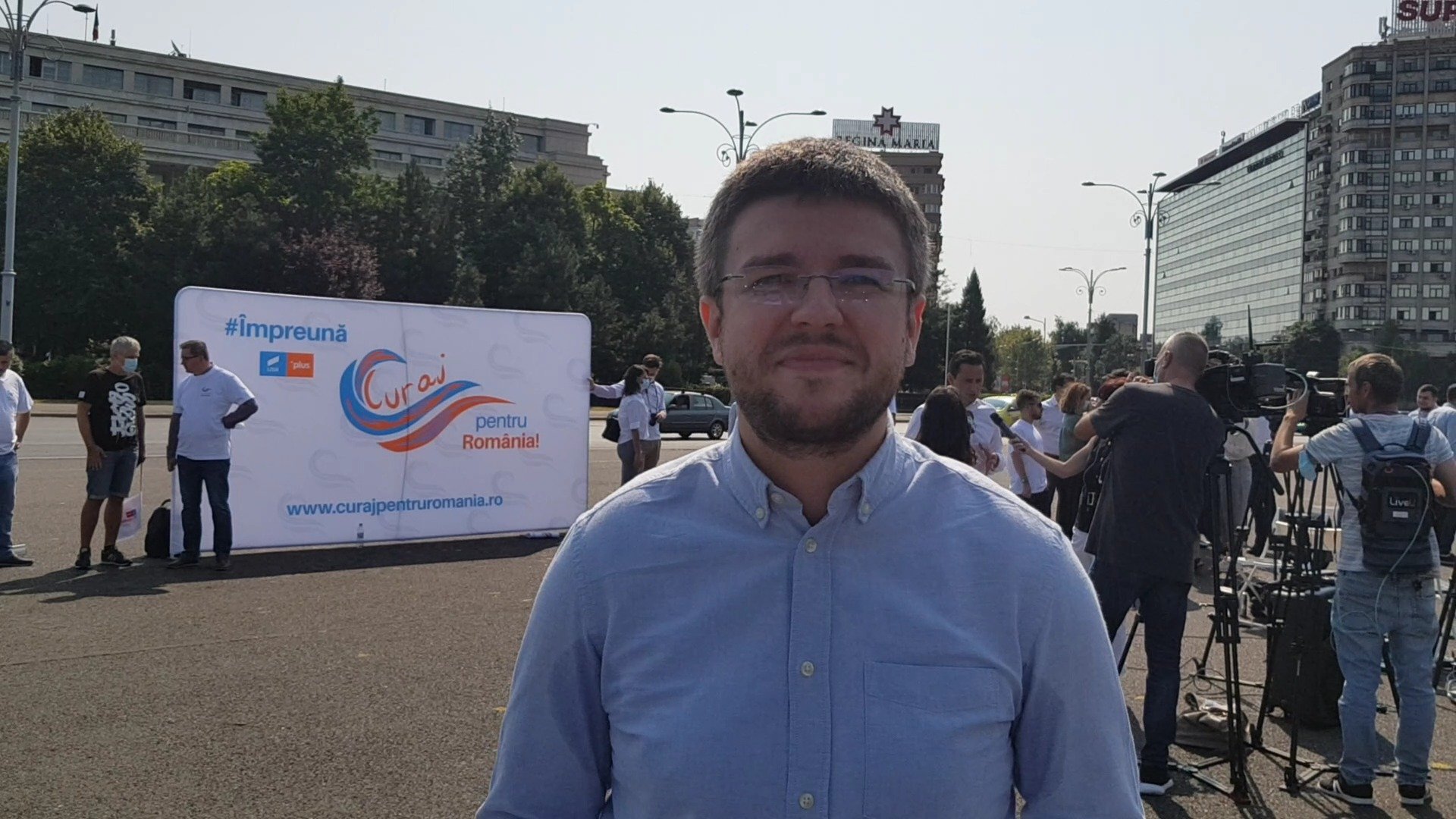 Debate aprins pe tema evaziunii fiscale în sectorul turistic: asociațiile de profil reclamă confundarea responsabilităților În plină dezbatere publică despre măsurile de combatere a evaziunii fiscale, reprezentanții industriei turistice trag un semnal de alarmă asupra unui aspect adesea neglijat în discursul oficial