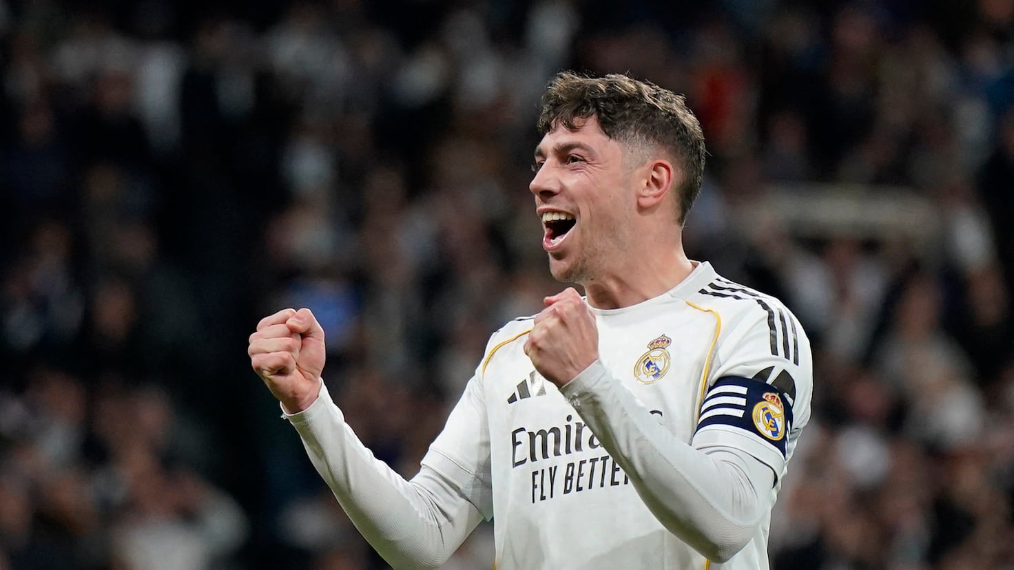 Valoarea impresionantă a echipei Real Madrid: Fede Valverde, mai scump decât întreaga Real Sociedad Real Madrid strălucește pe piața transferurilor, având un lot evaluat la 730 de milioane de euro, în contrast cu cei 121,5 milioane de euro ai Real Sociedad