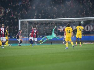 Bologna – AC Milan 0-3: “Diavolii” rămân în cursa pentru titlu