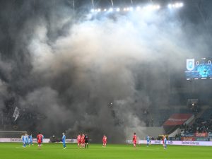Dinamo și Universitatea Craiova, duel epic pentru fotoliul de lider!