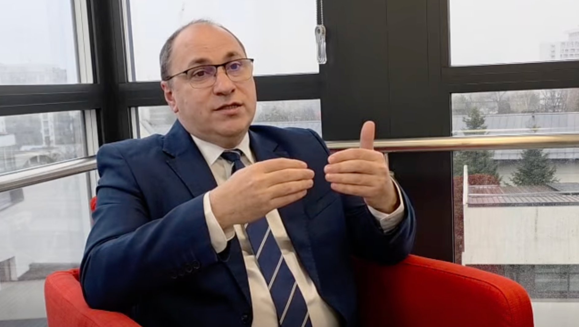 Mihai Dimian, rectorul universității din Suceava, propus pentru Ministerul Educației Mihai Dimian, actualul rector al Universității „Ștefan cel Mare” din Suceava, a fost propus pentru funcția de ministru al Educației și Cercetării