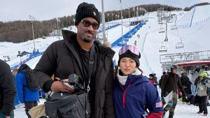 Myles Garrett o susține pe Chloe Kim la Jocurile Olimpice de la Milano 2026