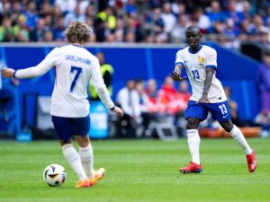 Un nou star al fotbalului se retrage din Arabia Saudită după Ronaldo!