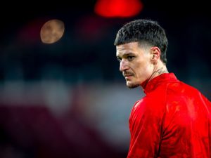 Dennis Man, exclus din echipă: surpriză pe scena fotbalului românesc!