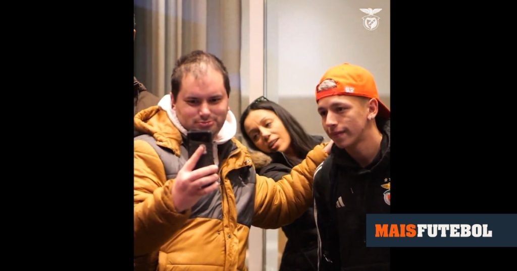 Benfica a sosit în Tondela pentru meciul din Liga Portugaliei Benfica a ajuns în Tondela, în această seară, pentru a pregăti confruntarea din cadrul etapei a 20-a a Ligii portugheze, programată duminică, la ora 20:30