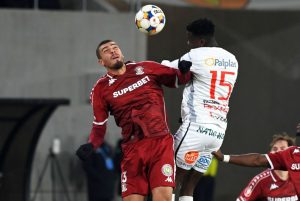 Rapid înscrie o victorie categorică la Sibiu și preia conducerea!