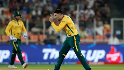 Dominant Ireland secure a solid victory over Oman