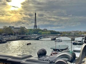 Atenționare de călătorie în Franța: cod roșu de ploi, inundații și vânt puternic