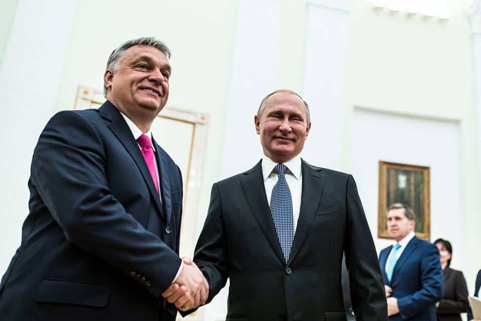 Viktor-Orban-Vladimir-Putin-Facebook.jpg