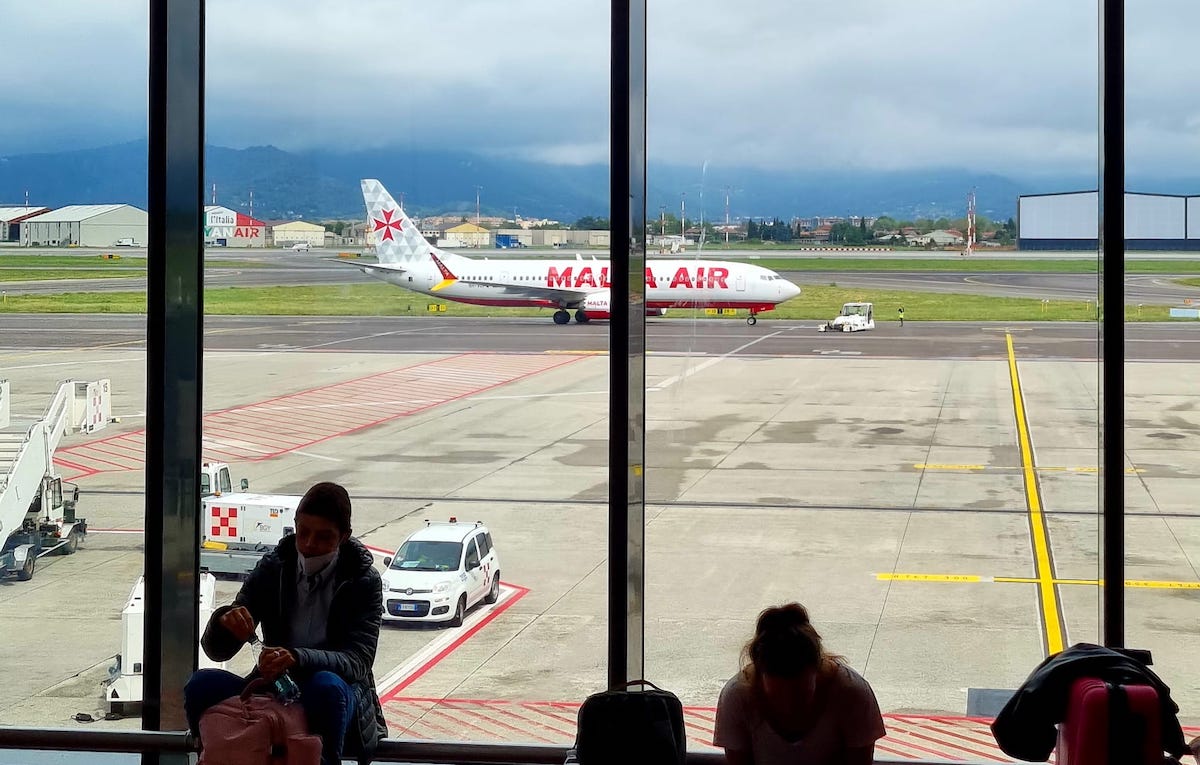 aeroport-italia-avioane-intarzieri.jpeg