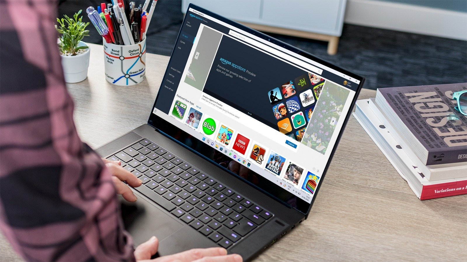 Un PC cu Windows care pornește lent sau are frecvent blocaje după logare este, de cele mai multe ori, rezultatul aplicațiilor care se lansează automat la start