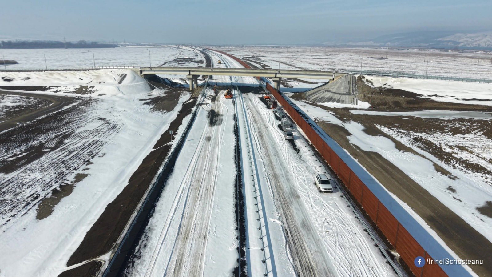 Autostrada A7 către Moldova, unul dintre cele mai importante proiecte de infrastructură din țară, continuă să prindă contur chiar și pe timp de iarnă