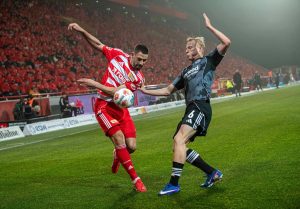 Khedira își asumă leadershipul, în timp ce Jeong rămâne în urmă