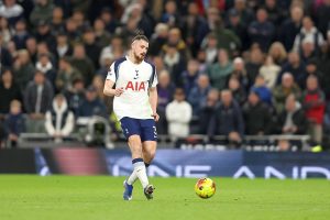 Radu Drăgușin, stoper integralist în Premier League cu Tottenham