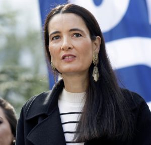 Clotilde Armand câștigă procesul cu Romprest, compania de salubritate solicitând daune de 500.000 euro