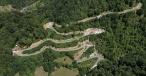 CJ Timiș planifică investiții de 100 milioane de euro pentru un drum spectaculos prin munte, destinat turismului
