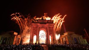 Jocurile Olimpice de Iarnă 2026 au început oficial în strălucare și competiție