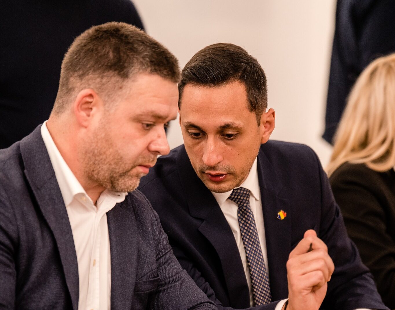 Partidul Drept îl acuză pe Daniel Băluță că nu respectă principiul „nu primești, nu plătești” în Sectorul 4