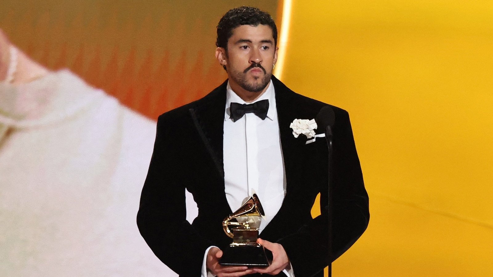 Grammys 2026: Bad Bunny și Billie Eilish promovează imigrarea!