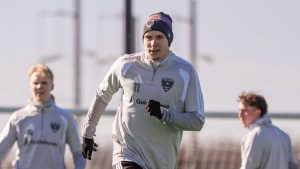 Louis Munteanu, criticat de americani după primele meciuri: „Lent, un eșec?”