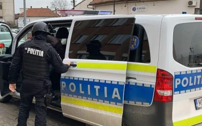 perchezitii-mascati-politie-sursa-alba24-free-to-use-e1675792189345.jpg