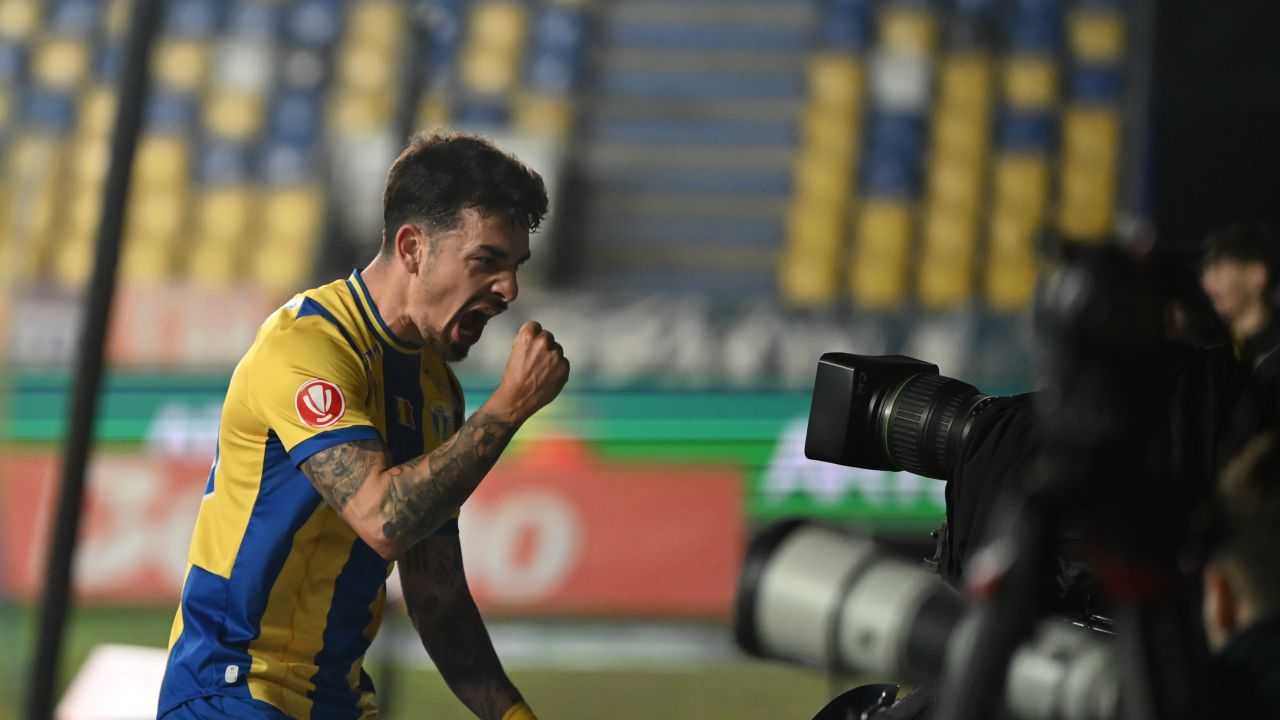 petrolul-ploiesti-fc-arges-superliga-superbet-13022026.jpg