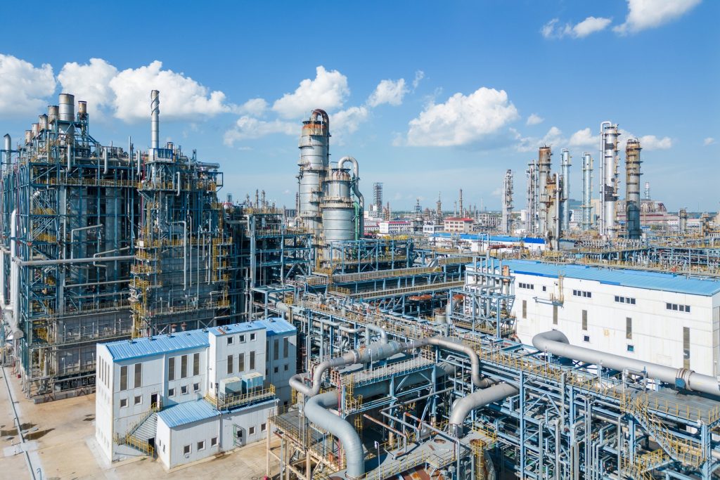 UE intenționează să limiteze accesul firmelor chineze în contracte publice profitabile, atât pe teritoriul comunității, cât și în amintirea concursurilor internaționale Comisia Europeană plănuiește să revizuiască regulile de achiziții publice pentru a exclude companiile chineze din cele mai profitabile contracte ale Uniunii, o măsură menită să consolideze securitatea și controlul asupra resurselor strategice