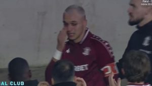 Cristi Manea, lacrimi pe teren după moartea ambilor părinți