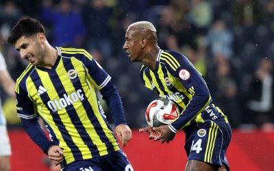super-lig-fenerbahce-genclerbirligi-maci-canli-izle-kante-ve-sidiki-cherif-ilk-11de-mi-gkcn.jpg