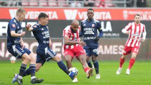 UTA și FC Botoșani încheie meciul la egalitate, 1-1, cu ocazii ratate.