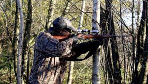 Italia interoghează un suspect pentru plăți în războiul din Bosnia, supranumit „Lunetiști de weekend” în Sarajevo