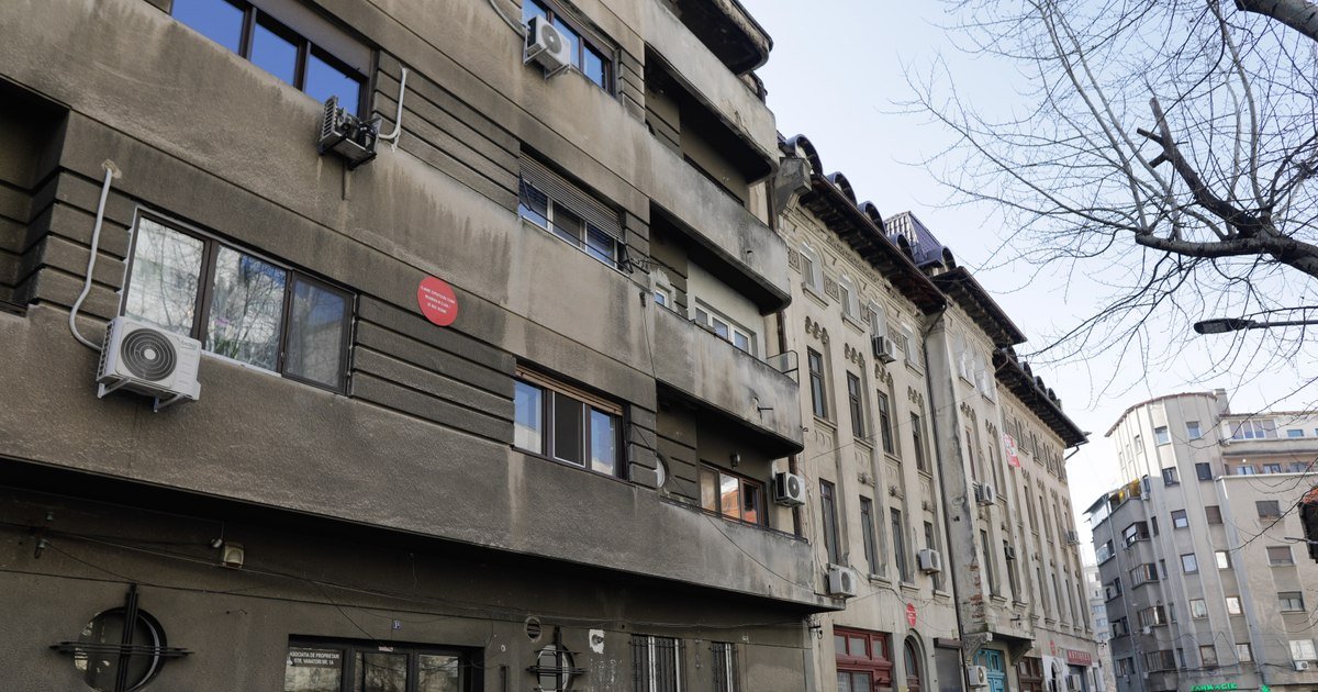 Cutremurul din ’77: România, mai vulnerabilă ca niciodată, avertizează un expert La aproape 50 de ani de la seismul devastator din 1977, România se confruntă cu o realitate cruntă: infrastructura sa este mai puțin pregătită pentru un cutremur major