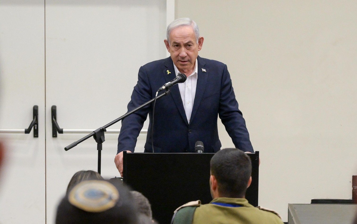 Netanyahu, ironic la adresa știrilor false: „aș muri pentru o cafea”