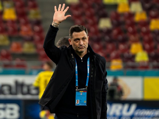 Rădoi pleacă de la FCSB după doar două săptămâni