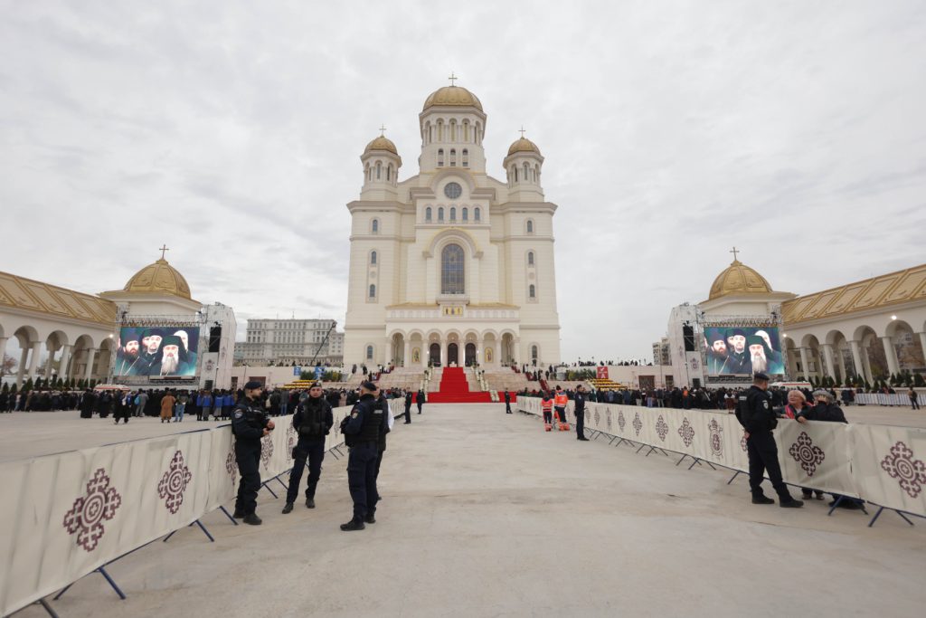 Patriarhul Daniel face apel pentru continuarea lucrărilor de la Catedrala Națională Patriarhul Bisericii Ortodoxe Române, Daniel, a făcut public duminică un apel pentru susținerea continuării lucrărilor de pictură în mozaic ale Catedralei Naționale
