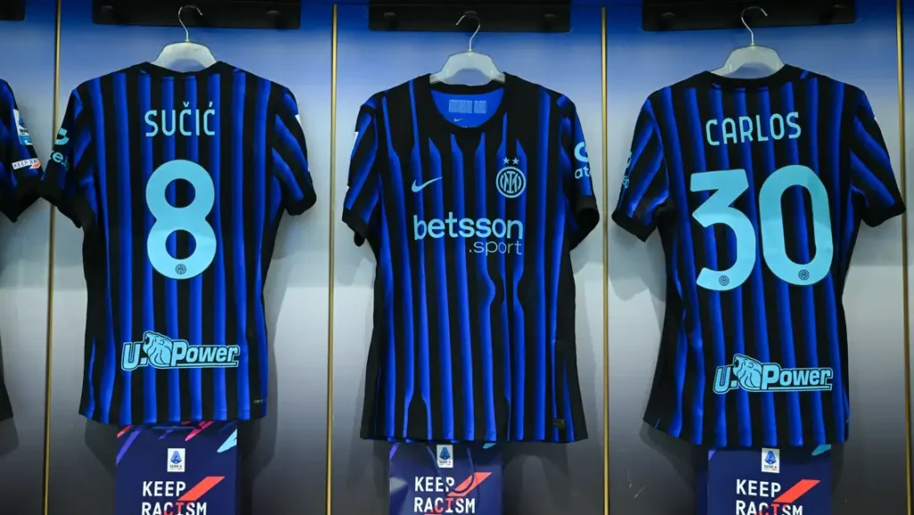 Atalanta și Inter se duelează: Echipele de start pentru un meci așteptat Atalanta și Inter se pregătesc pentru un nou duel, iar antrenorii celor două echipe au dezvăluit deja unsprezecele de start