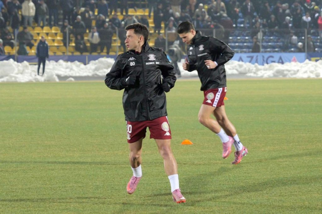 Slobozia și Rapid se duelează în meciul crucial al etapei din Superliga Unirea Slobozia și Rapid București se înfruntă în această seară, de la ora 19:30, în ultimul meci al etapei a 29-a din Superliga