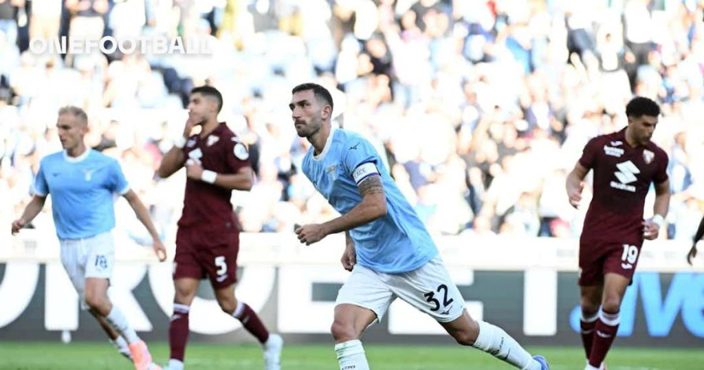 Torino și Lazio se înfruntă într-un meci crucial cu implicații majore în clasament Torino, condusă de noul antrenor D’Aversa, primește vizita lui Lazio într-un meci cu o miză importantă, pe fondul rezultatelor mai puțin favorabile ale echipelor din zona retrogradării