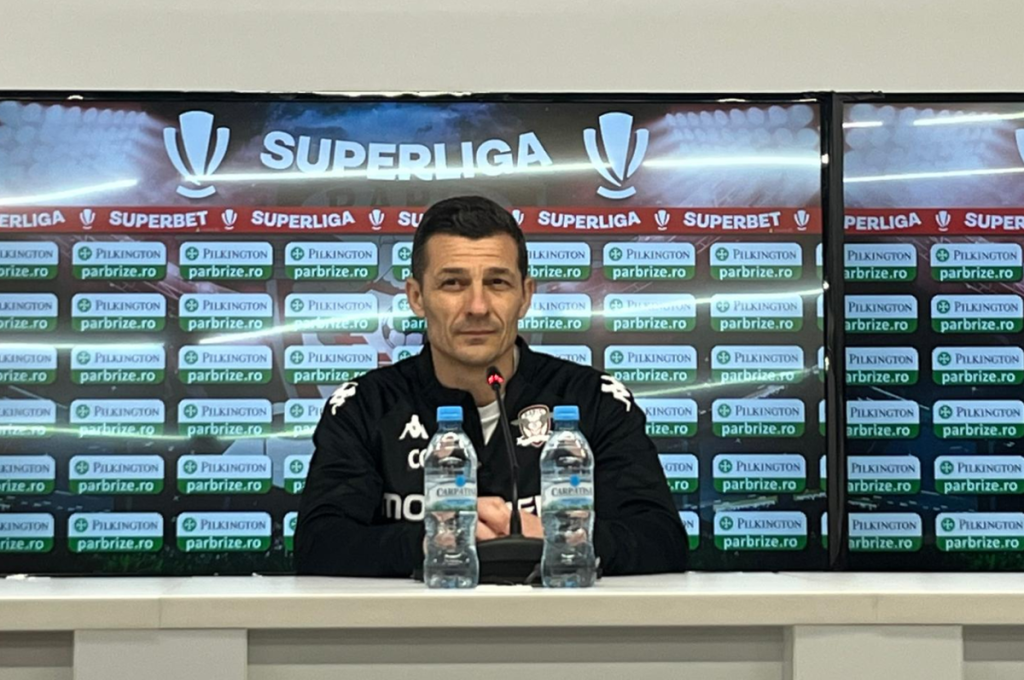 Rapid primește vizita Craiovei în ultima etapă din sezonul regular: Gâlcă, despre miza partidei și situația lotului Rapid București se pregătește de un meci crucial împotriva Universității Craiova, duminică, de la ora 20:00, pe teren propriu