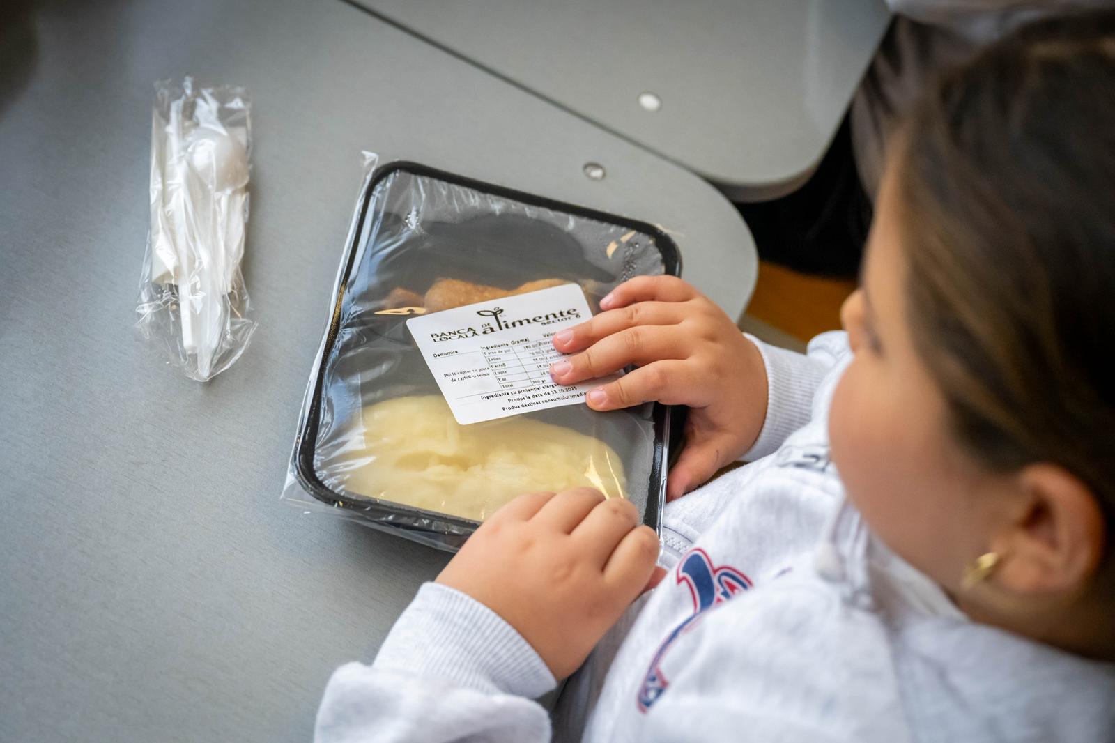 Locuri suplimentare pentru elevi la Școala Gimnazială 163, în „Școală după Școală”