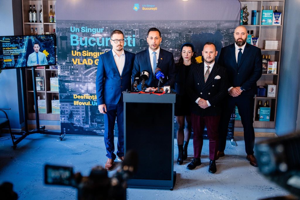 Partidul Drept cere Curții de Conturi să verifice prețul foișoarelor din Sectorul 4 Partidul Drept, formațiune politică al cărei lider este Vlad Gheorghe, consilier onorific al lui Ilie Bolojan, a sesizat Curtea de Conturi cu privire la prețul foișoarelor stradale pe care Primăria Sectorului 4 intenționează să le achiziționeze